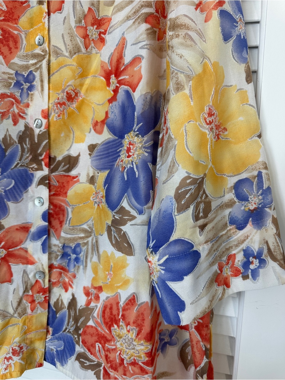Alfred Dunner Multicolor Floral Button-Front Shirt Size 18 - Picture 2 of 12